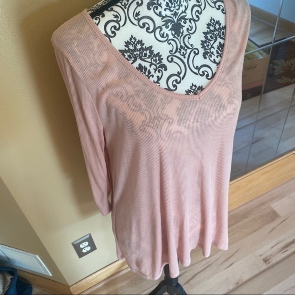She and Sky pink shirt - Picture 3 of 6